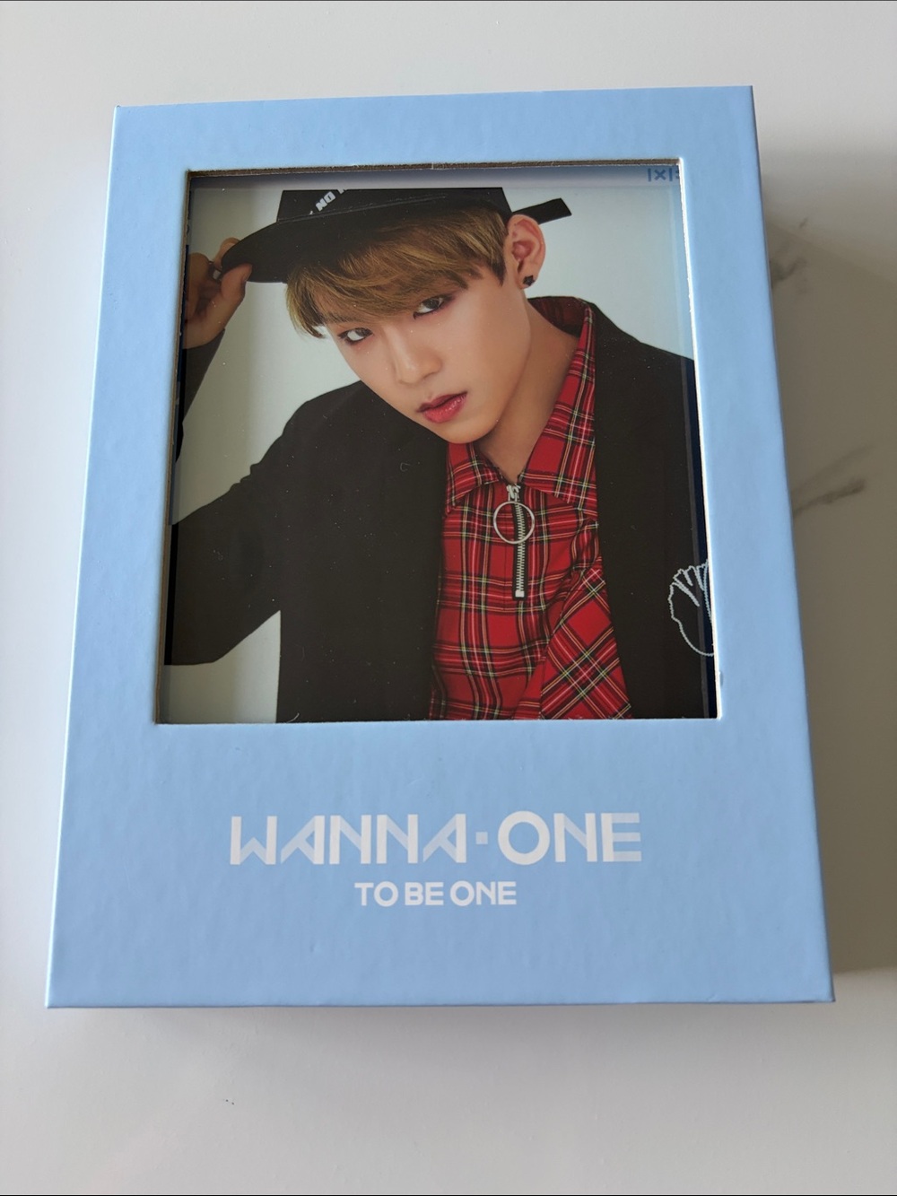 Wanna One 1st Mini Album: 1×1=1 (To Be One) blue version